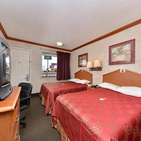 Econo Lodge Killeen Zewnętrze zdjęcie
